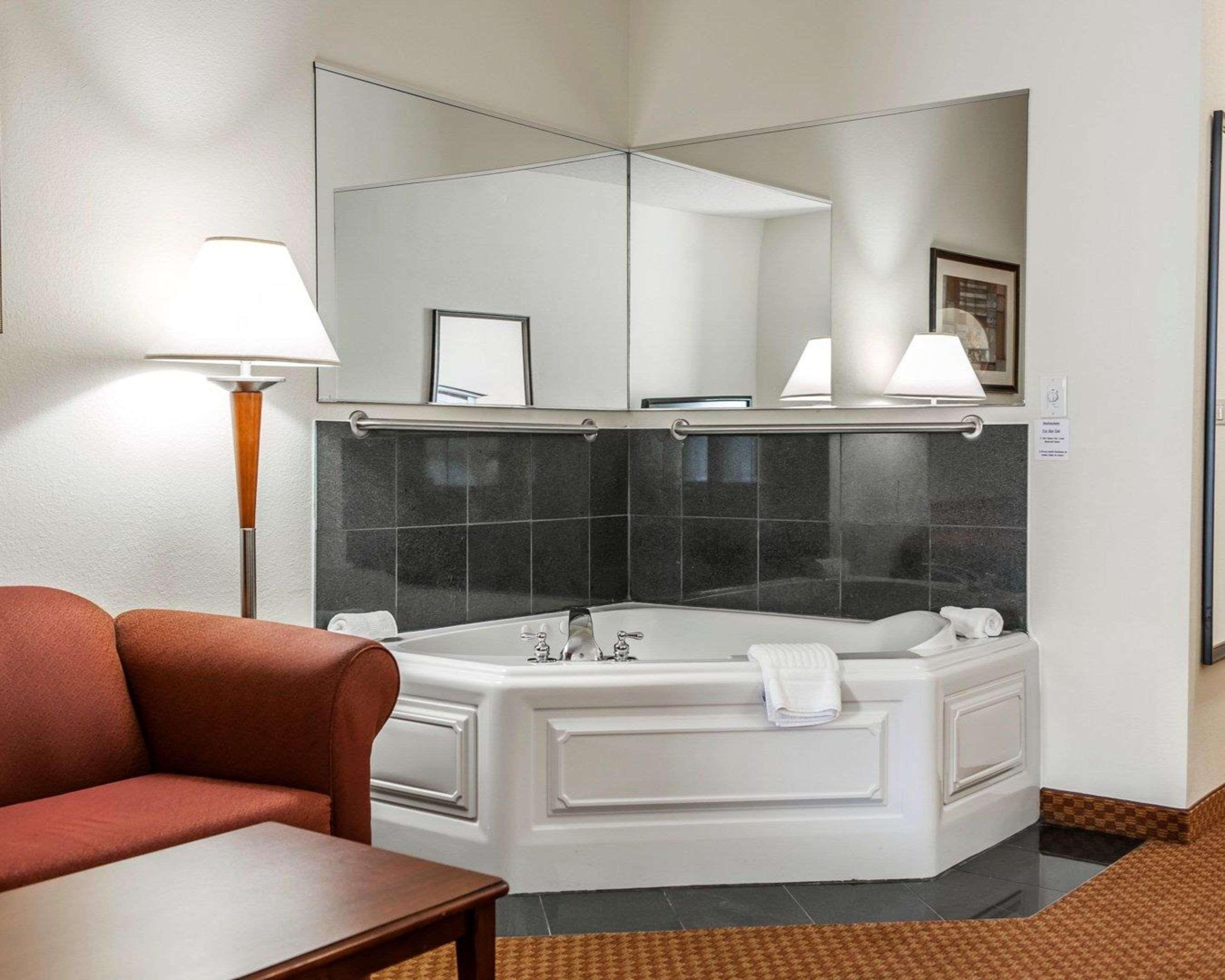 Comfort Suites Near Indianapolis Airport Esterno foto
